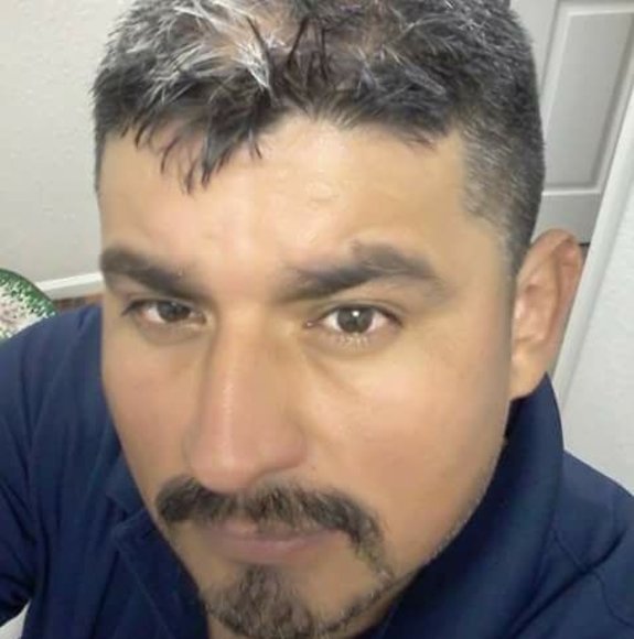 Profile Picture of Pedro Calderon (@pedrocaldero950) on Poshmark