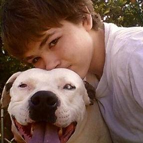 Profile Picture of Anthony Hoff (@anthony_hoff) on Twitter