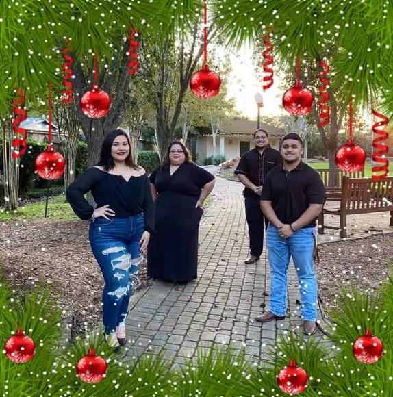 Profile Picture of Moni Bosquez (@monibosquez76) on Poshmark