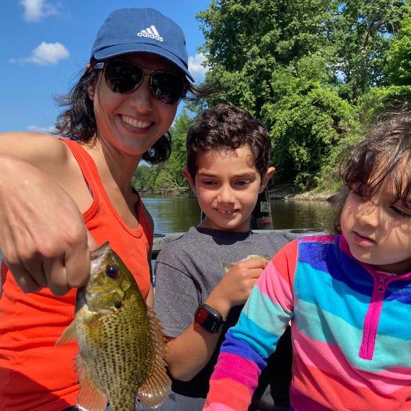 Profile Picture of Panthea Sadri (@pantheasadri) on Poshmark