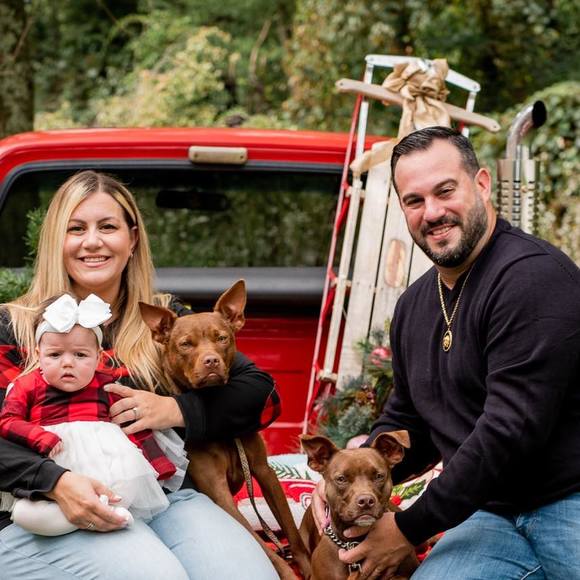 Profile Picture of Jillian Noelle (@jnoelle1213) on Poshmark