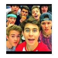 Profile Picture of Rachel Kenney (@harpermolina) on Pinterest