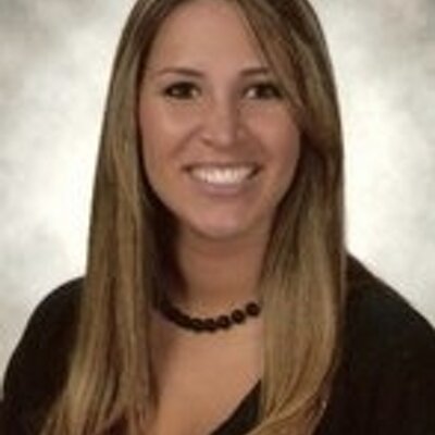 Profile Picture of Jennifer Rego (@jenrego03) on Twitter