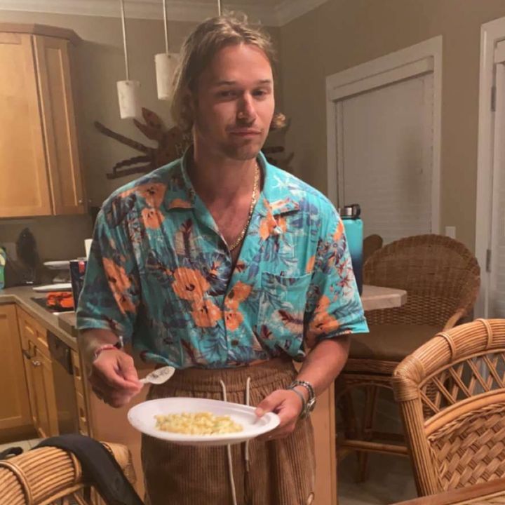 Profile Picture of   Jake Whitcomb... (@jake_whitcomb) on Tiktok