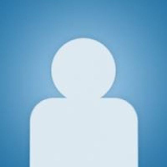 Profile Picture of Chunwei Wang (@kambwang) on Poshmark