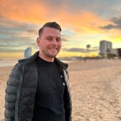 Profile Picture of christopheroehlsc (@christopheroehlsc) on Tiktok