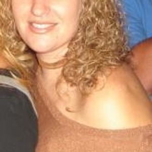 Profile Picture of Jennifer Cooney (@jennalyn713) on Myspace