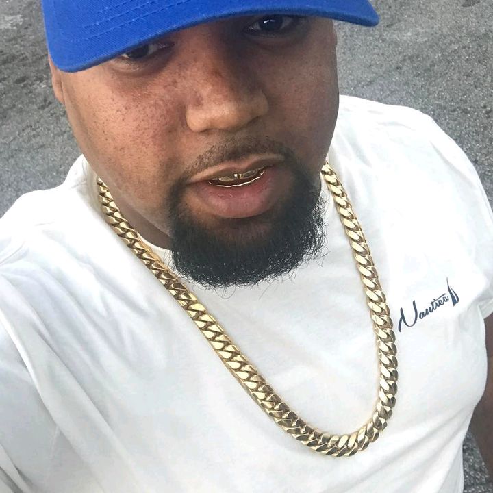 Profile Picture of Graham Galloway (@marissariry) on Tiktok