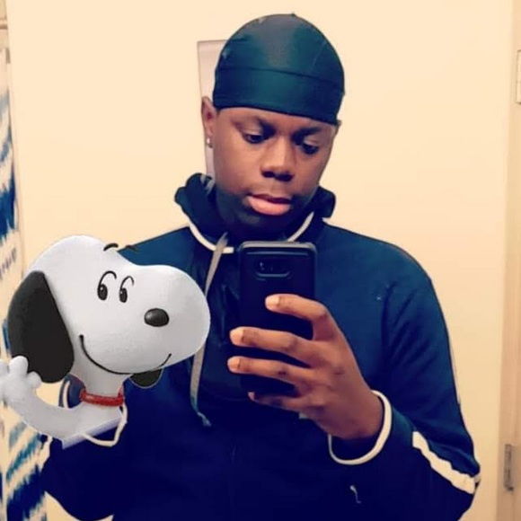 Profile Picture of Eric Coleman (@ericcoleman917) on Poshmark