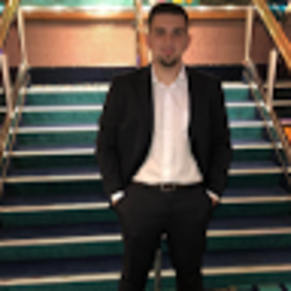 Profile Picture of Justin Muller (@justmuller2) on Poshmark