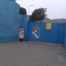 Profile Picture of Alexander Maco Prada (@macopradaalex) on Twitter