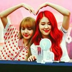 Profile Picture of Rose_Lisa (@rose_lisa18) on Instagram