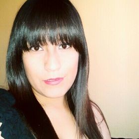 Profile Picture of B  Lizeth Gonzalez (@lizethaa) on Pinterest