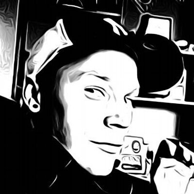 Profile Picture of Jon Thurston (@Shr3dneck) on Twitter