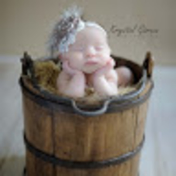 Profile Picture of Astrid Ortiz (@astrid_ortiz) on Poshmark