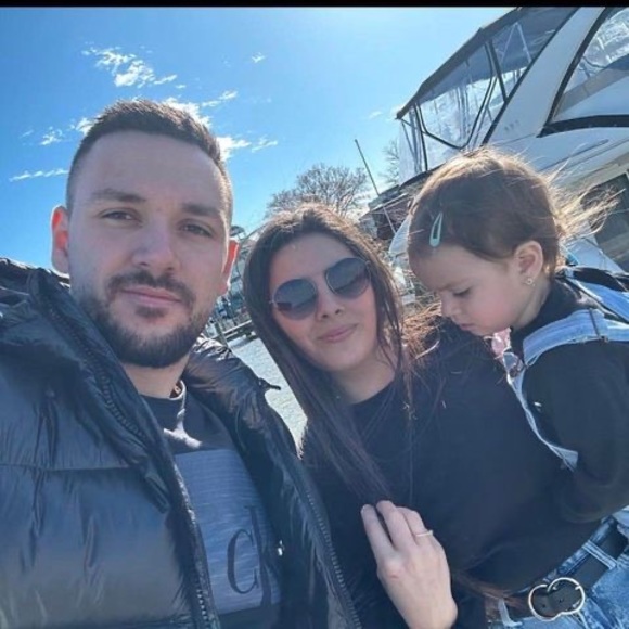 Profile Picture of Flamur Hajrizi (@flamurhajrizi) on Poshmark