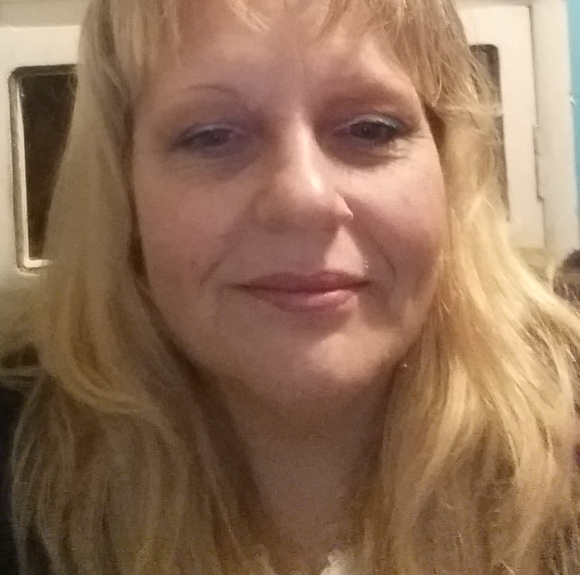 Profile Picture of Paula Boocher (@paulaboocher) on Poshmark