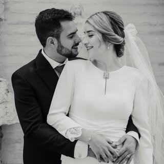 Profile Picture of Julia (@juliacuevas_) on Instagram