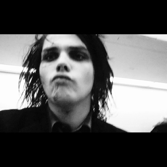 Xiao Xiao - Poshmark Profile Picture of Xiao Xiao (@xiao_11938) on Poshmark