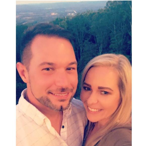 Profile Picture of Misty Steele (@mistydsteele81) on Poshmark