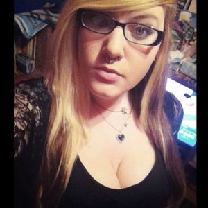 Profile Picture of Jessie Wallen (@jessielollipop) on Myspace