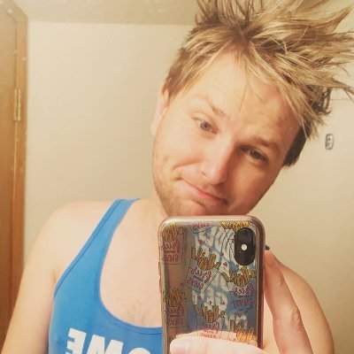 Profile Picture of Seth Knowles (@UnderTheWaves23) on Twitter