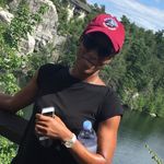 Profile Picture of julia.sealy (@julia.sealy) on Instagram