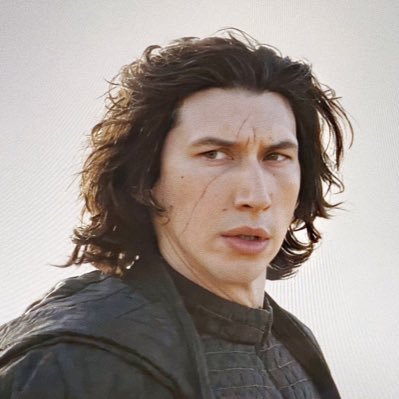 Profile Picture of Julia Loves Ben Solo  🦋 (@romantic_notion) on Twitter