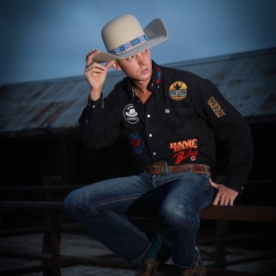 Profile Picture of Devin Hutchinson (@D_HUTCHinson8) on Twitter