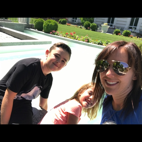 Profile Picture of Kim Orton (@kimorton) on Poshmark