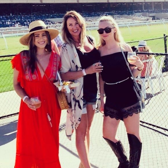 Profile Picture of Sherrie Hyde-schulte (@2ashleyamanda) on Poshmark