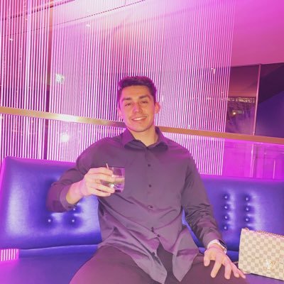 Omar - Twitter Profile Picture of Omar (@omarsalazar1025) on Twitter