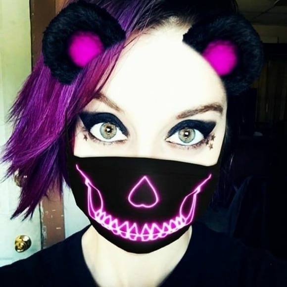 Profile Picture of Heather Kerestes (@xheatherx13) on Poshmark