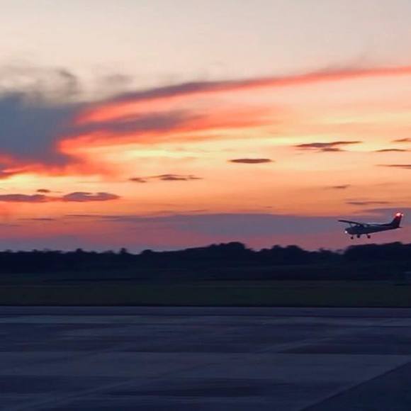 Lori Swindall - Poshmark Profile Picture of Lori Swindall (@l_swindall) on Poshmark