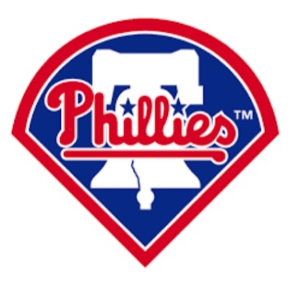 Profile Picture of Autumn Litzenberger [bowler, joseph es] (@litzeal) on Poshmark