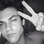 Profile Picture of michelle (@handsofdolan) on Instagram