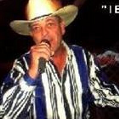 Profile Picture of Tom  Renner (@TomHRenner) on Twitter