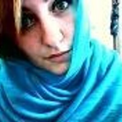 Profile Picture of Iris Rollins (@Blazesiticav321) on Twitter