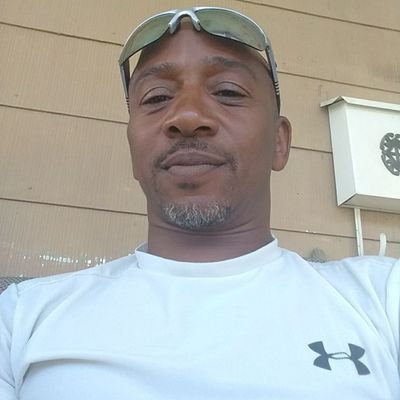 Profile Picture of Derek Billups (@dnice54321) on Twitter