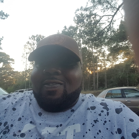 Profile Picture of Keith Walker (@turnbull789) on Poshmark