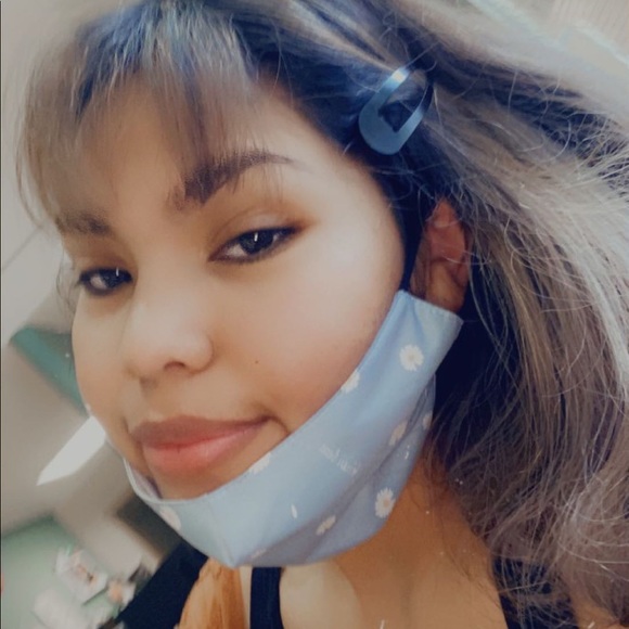 Profile Picture of Bertha Jimenez (@berthajimene122) on Poshmark