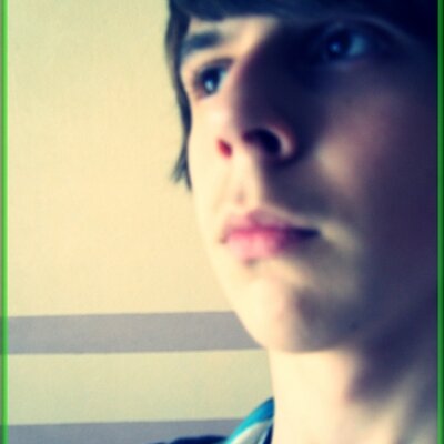 Profile Picture of Alexander Kosinski (@SparkScorpio) on Twitter