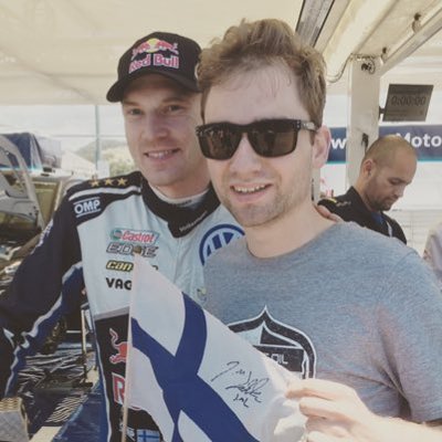 Profile Picture of James Hunter (@jameshunter6789) on Twitter