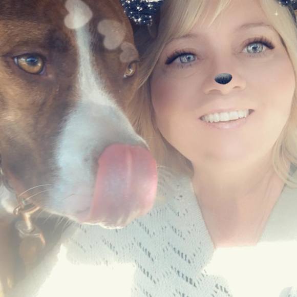 Profile Picture of Lori Lennox (@lorilennox04) on Poshmark