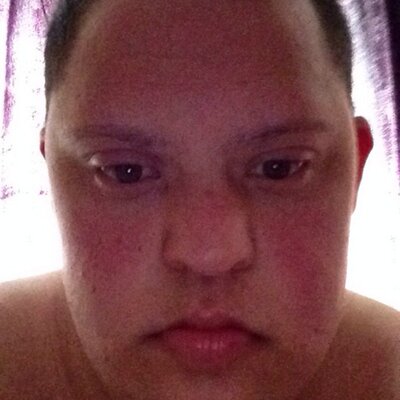 Profile Picture of Ms. Daniel Mazur (@danielmazur10) on Twitter