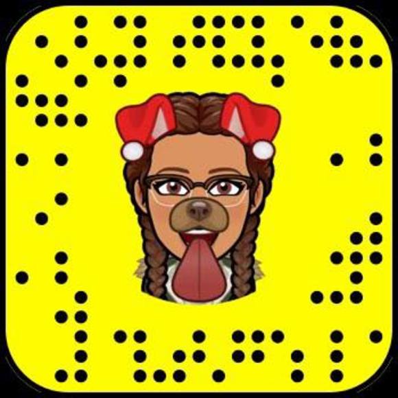 Profile Picture of Isabella Graziano (@igraziano) on Poshmark