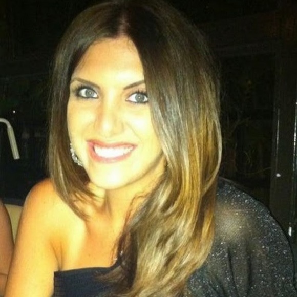 Profile Picture of Tanya Bitar (@ltdtantan) on Poshmark