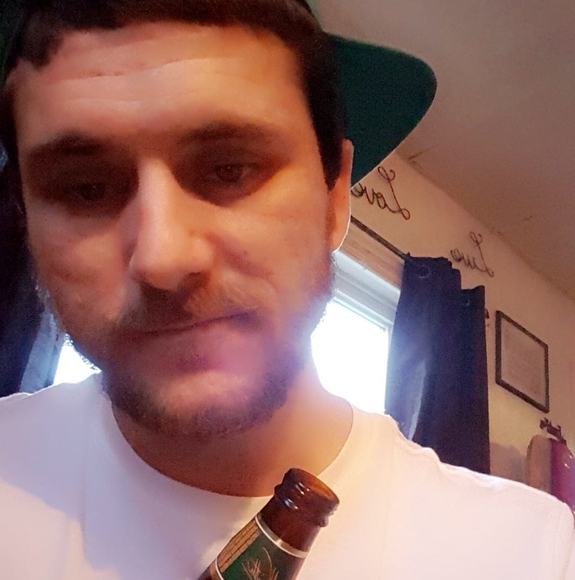 Profile Picture of Brandon Micheal (@brandonmiche555) on Poshmark