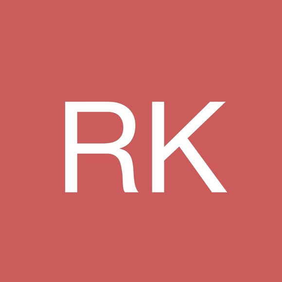 Profile Picture of Ruth Keys (@ruthhuggins2008) on Poshmark