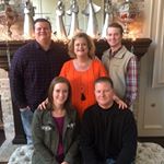 Profile Picture of 🌺 Tammy Jeter  🌺 (@freetime4momjeter) on Instagram